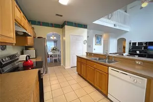 4602 Cumbrian Lakes Dr, Kissimmee, FL 34746 - Photo 10