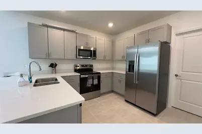 5744 Le Marin Way, Kissimmee, FL 34758 - Photo 18