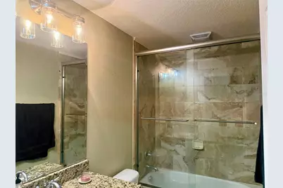 74 N Oak Avenue, Umatilla, FL 32784 - Photo 22