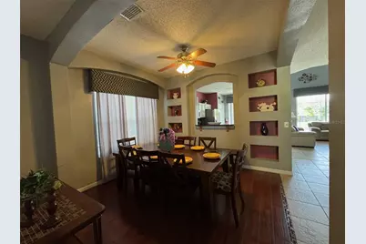 2677 Emerald Island Boulevard, Kissimmee, FL 34747 - Photo 4