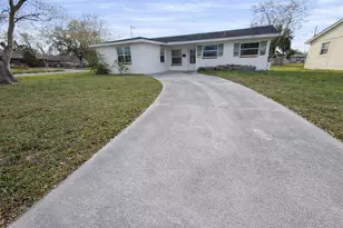 4226 Lake Richmond Dr, Orlando, FL 32811 - Photo 2