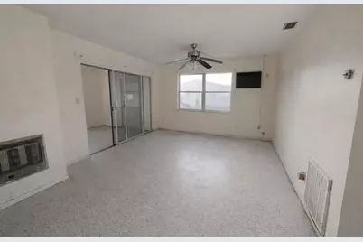 4226 Lake Richmond Drive, Orlando, FL 32811 - Photo 4