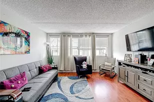 6065 NW 186th St, Hialeah, FL 33015 - Photo 2