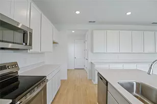 1035 Wisteria Wy, Dundee, FL 33838 - Photo 6