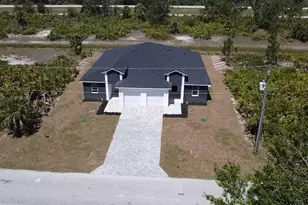 9301 Agate St, Port Charlotte, FL 33981 - Photo 8