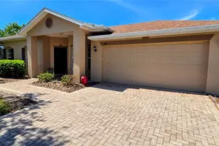 300 Falling Water Dr, Poinciana, FL 34759 - Photo 1