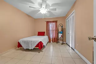 333 Lake Howard Dr NW, Winter Haven, FL 33880 - Photo 18