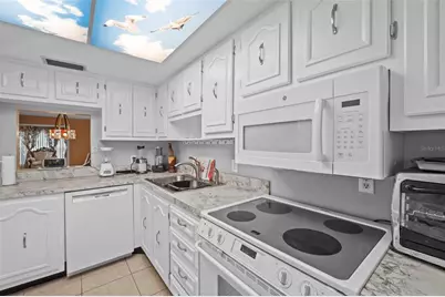 333 Lake Howard Dr NW #204D, Winter Haven, FL 33880 - Photo 14