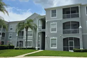 8100 Princess Palm Ln, Kissimmee, FL 34747 - Photo 2