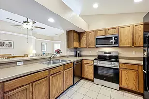 420 Robin Rd, Davenport, FL 33896 - Photo 14