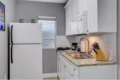 2912 W Frierson Avenue W, Tampa, FL 33614 - Photo 28