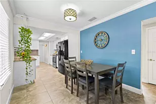 2912 W Frierson Ave W, Tampa, FL 33614 - Photo 14