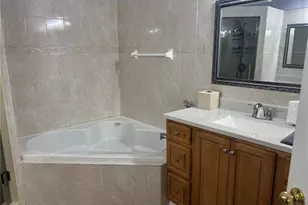 633 Cypress Tree Ct, Orlando, FL 32825 - Photo 36