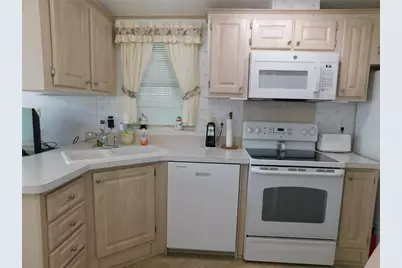 1385 Pine Island Drive S, Saint Cloud, FL 34771 - Photo 8