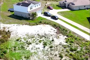 17 Larch Ln, Kissimmee, FL 34759 - Photo 2