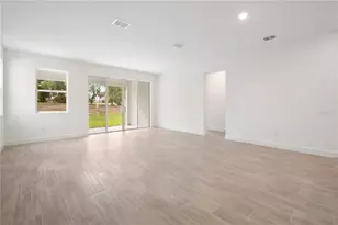 9177 Players Dr, Weeki Wachee, FL 34613 - Photo 16