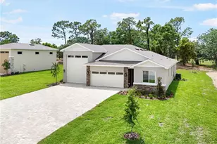 9177 Players Dr, Weeki Wachee, FL 34613 - Photo 2