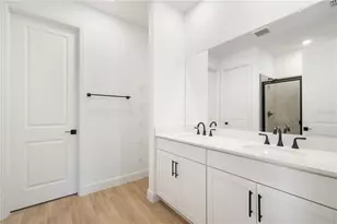 9177 Players Dr, Weeki Wachee, FL 34613 - Photo 20