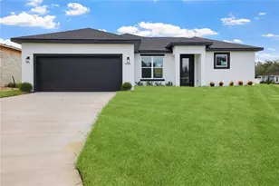 1434 Sarasota Dr, Poinciana, FL 34759 - Photo 1