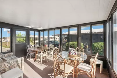 8906 31st Avenue E, Palmetto, FL 34221 - Photo 12