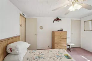 8906 31st Ave E, Palmetto, FL 34221 - Photo 24