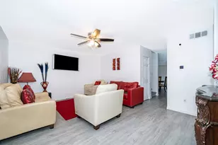 2031 Ludlow Ln, Orlando, FL 32839 - Photo 2