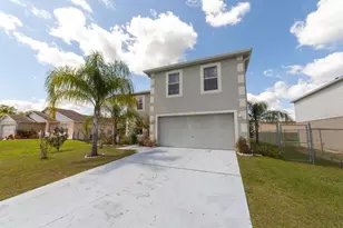 905 Gloucester Ct, Kissimmee, FL 34758 - Photo 2
