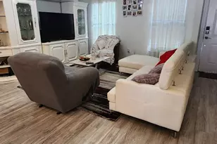 201 NW Goldcoast Ave, Port Saint Lucie, FL 34983 - Photo 6