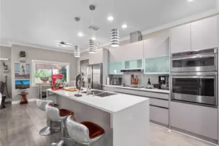 1911 Greenbriar Ter, Davenport, FL 33837 - Photo 4