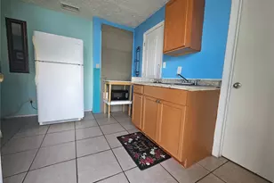 132 Guaymas Dr, Kissimmee, FL 34743 - Photo 4