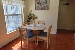 913 Lake Berkley Dr, Kissimmee, FL 34746 - Photo 6