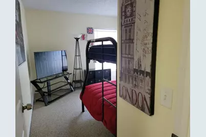 913 Lake Berkley Drive, Kissimmee, FL 34746 - Photo 16