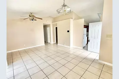 2414 Harbor Town Drive, Kissimmee, FL 34744 - Photo 10