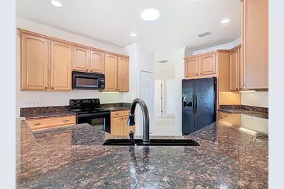 644 Shorehaven Drive, Kissimmee, FL 34759 - Photo 22