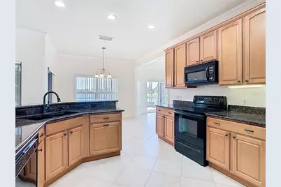 644 Shorehaven Drive, Kissimmee, FL 34759 - Photo 20