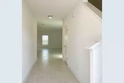 661 Reggie Road, Winter Haven, FL 33884 - Photo 4