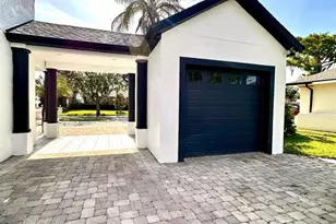 1407 Water Lilly Ln, Kissimmee, FL 34744 - Photo 6