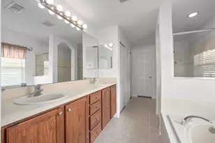 4633 Huron Bay Cir, Kissimmee, FL 34759 - Photo 26