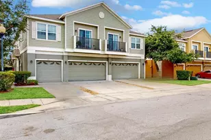 1933 Estancia Cir, Kissimmee, FL 34741 - Photo 2