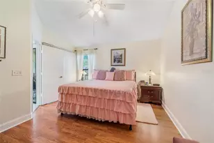 98 Lakepointe Cir, Kissimmee, FL 34743 - Photo 14