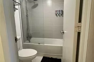 5245 W Irlo Bronson Memorial Hwy, Kissimmee, FL 34746 - Photo 10