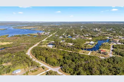 12518 Eisenhower Drive, Port Charlotte, FL 33953 - Photo 4