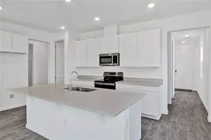 733 Lake Dell Ave, Dundee, FL 33838 - Photo 4