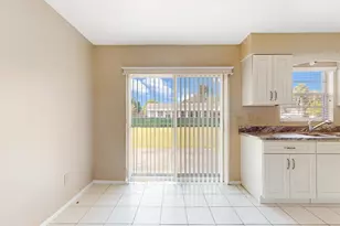 98 Pinata Ct, Kissimmee, FL 34743 - Photo 10