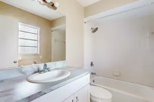 98 Pinata Ct, Kissimmee, FL 34743 - Photo 20