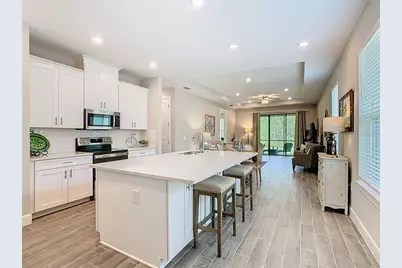 1029 Umbria Dr, Poinciana, FL 34759 - Photo 4