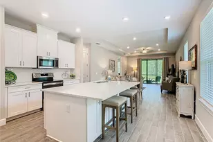 1029 Umbria Dr, Poinciana, FL 34759 - Photo 4