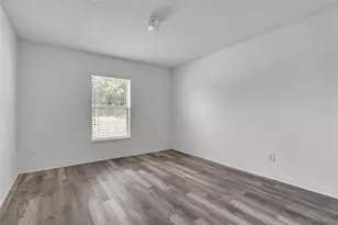 3230 Lorimar Ln, Saint Cloud, FL 34772 - Photo 10