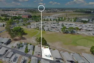 221 Arnold Palmer Dr, Davenport, FL 33837 - Photo 2