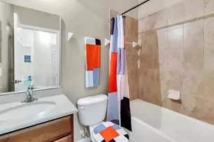 2736 Oakwater Dr, Kissimmee, FL 34747 - Photo 14